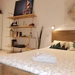 Noemi * Rome